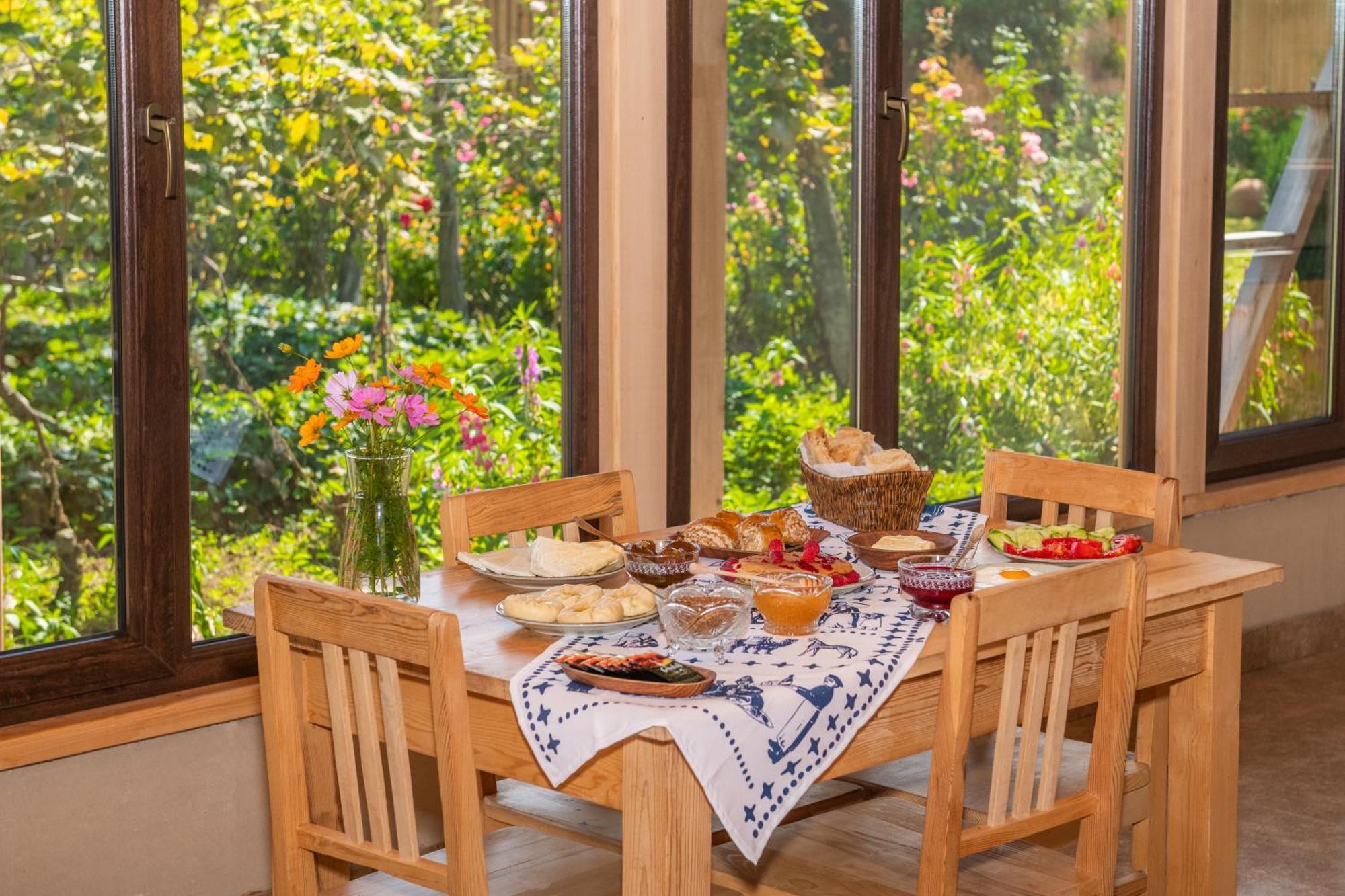 Alvani Inn K'vemo Alvani Экстерьер фото