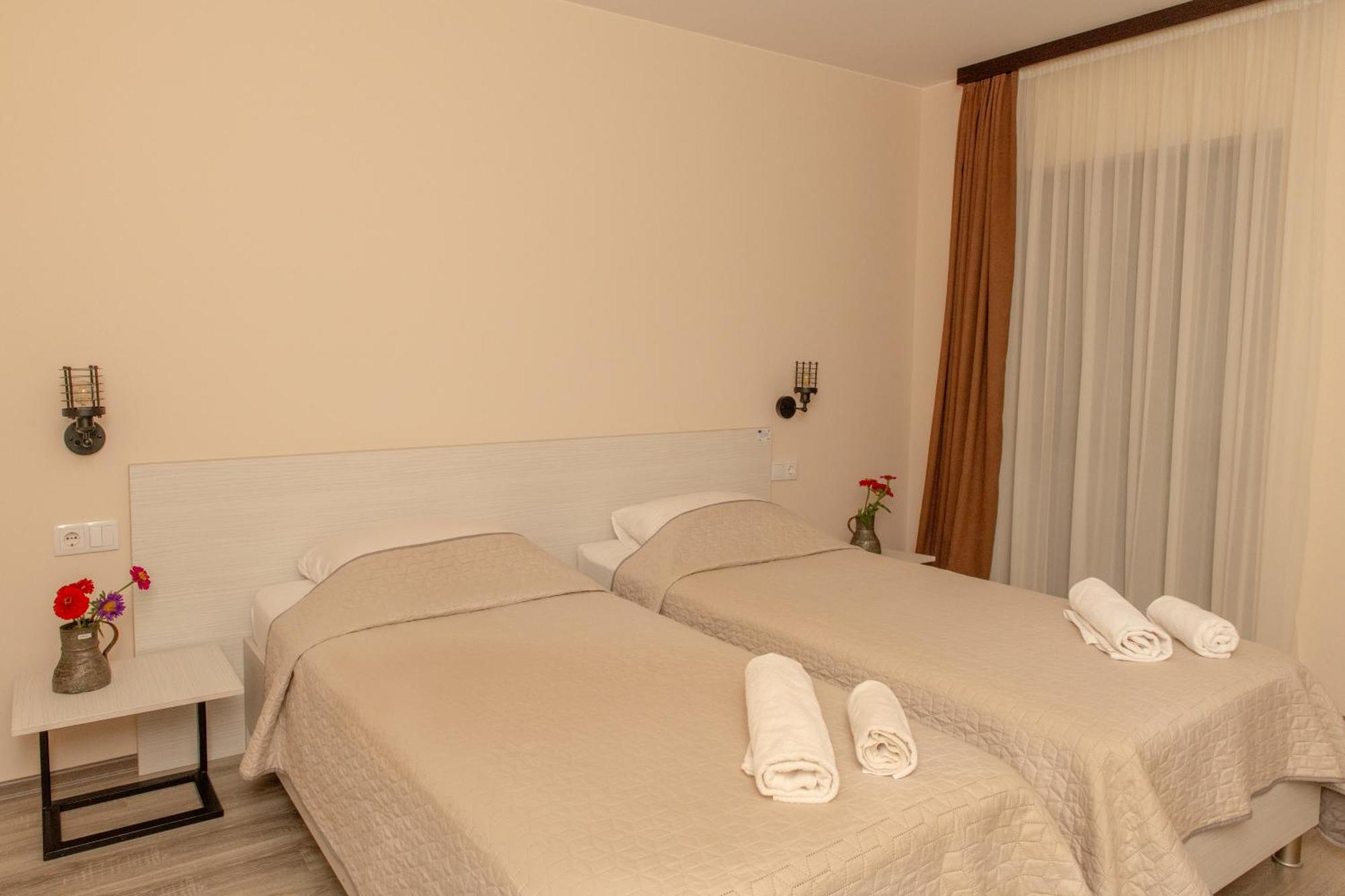 Alvani Inn K'vemo Alvani Экстерьер фото