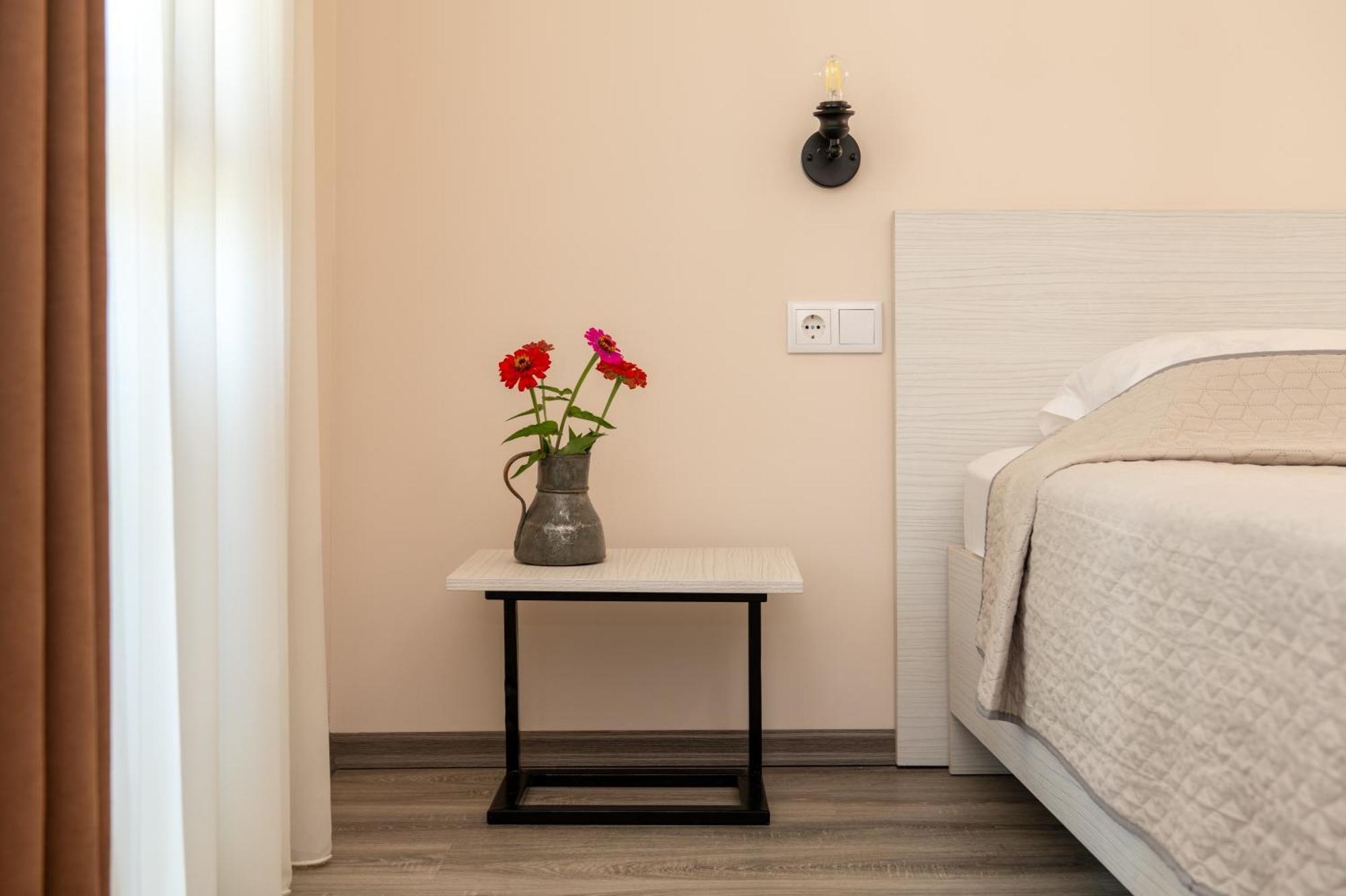 Alvani Inn K'vemo Alvani Экстерьер фото