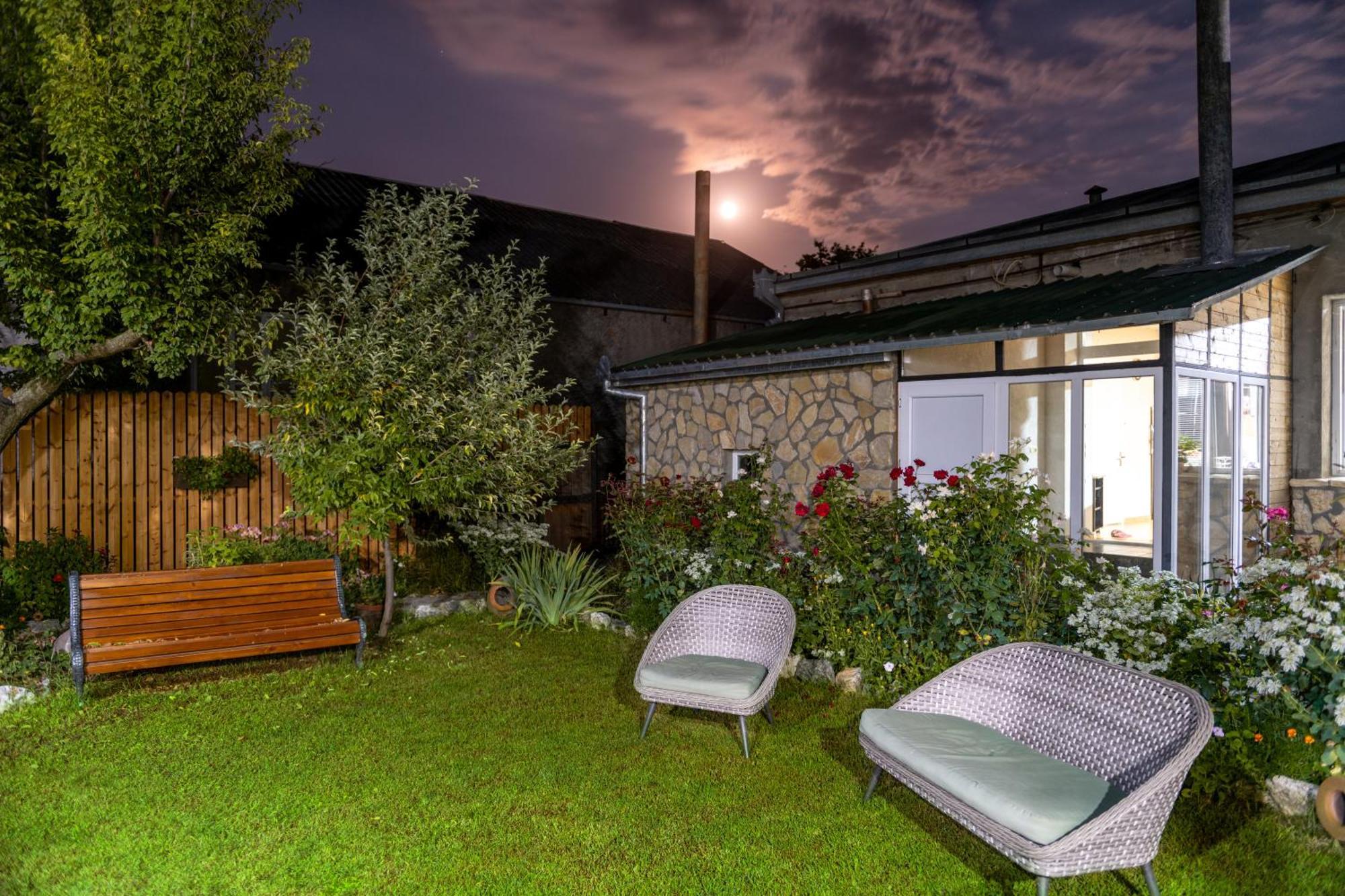 Alvani Inn K'vemo Alvani Экстерьер фото