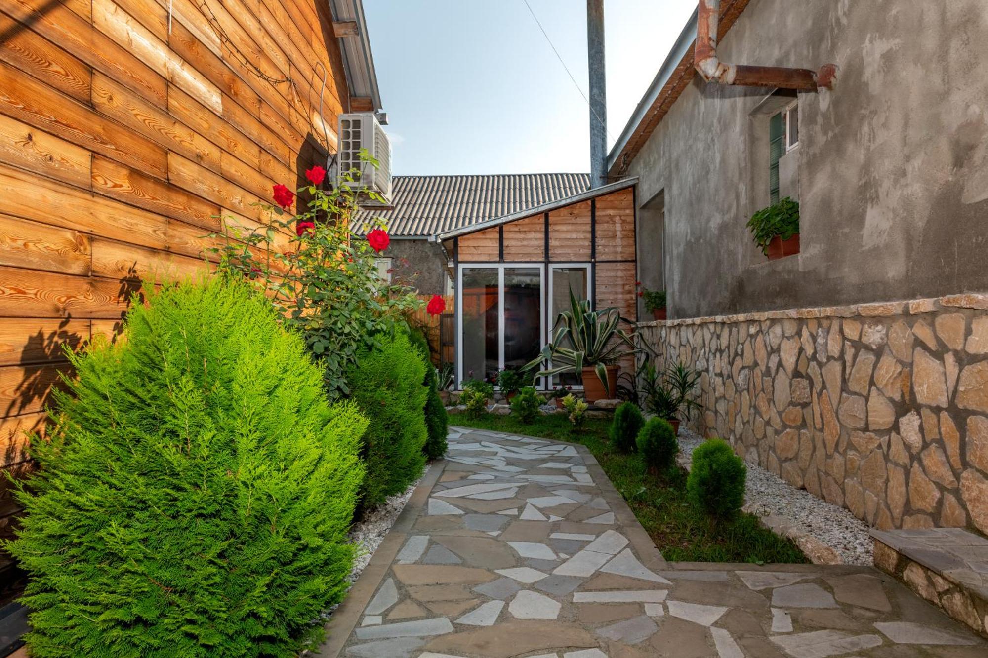 Alvani Inn K'vemo Alvani Экстерьер фото